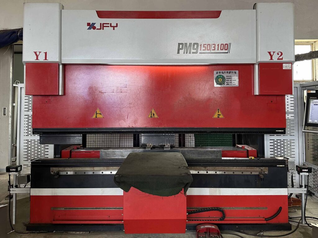 alt="JFY PM9 150T CNC Bender"