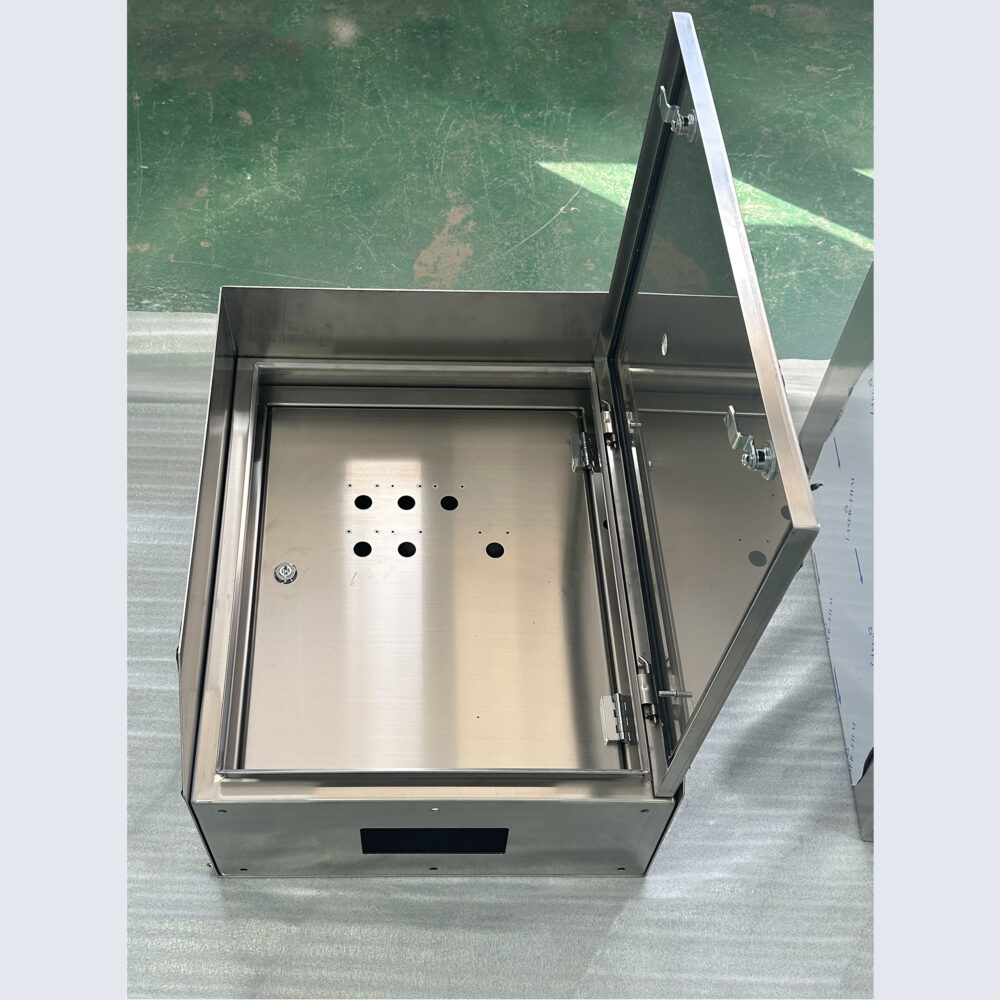 IP67 Stainless Steel Enclosure - Image 4