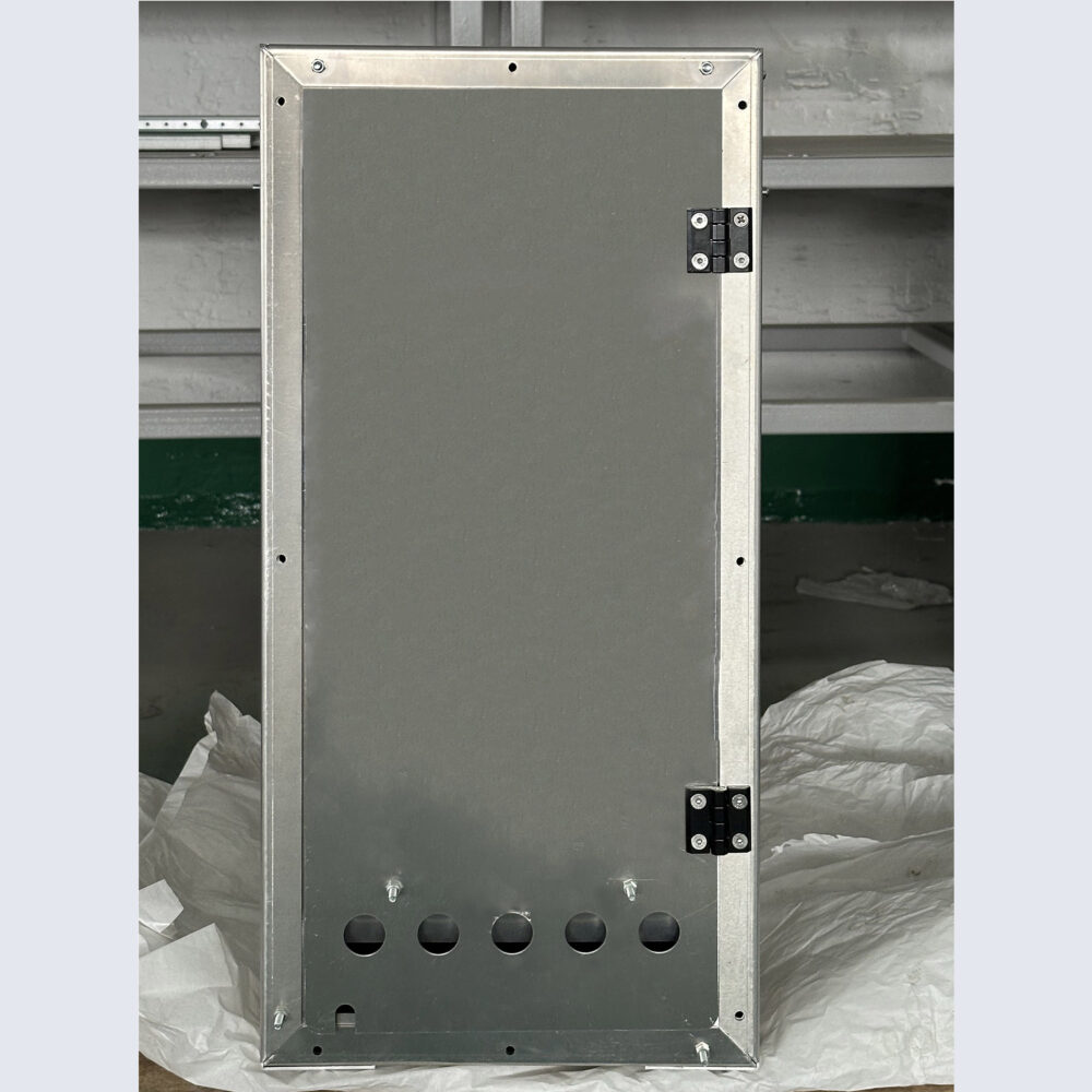 alt="electrical enclosure box"