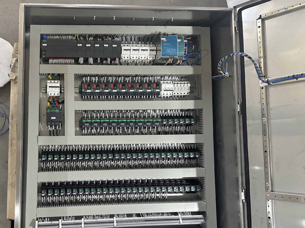 alt="how to build a plc cabinet"